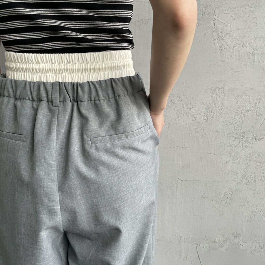 Jeans Factory Clothes [ジーンズファクトリークローズ] ダブルウエストパンツ [21241061] 001 Lｸﾞﾚｰ &&モデル身長：156cm 着用サイズ：36&&