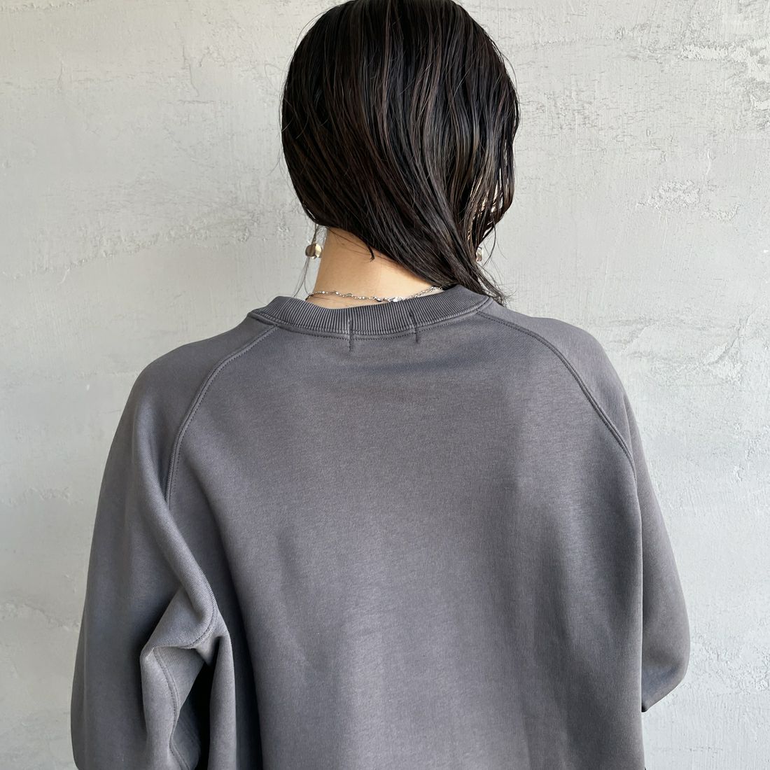 Gymphlex [ジムフレックス] スウィングスリーブ クルーネックプルオーバー [GY-C0291TCA] CHARCOAL &&モデル身長：160cm 着用サイズ：12&&