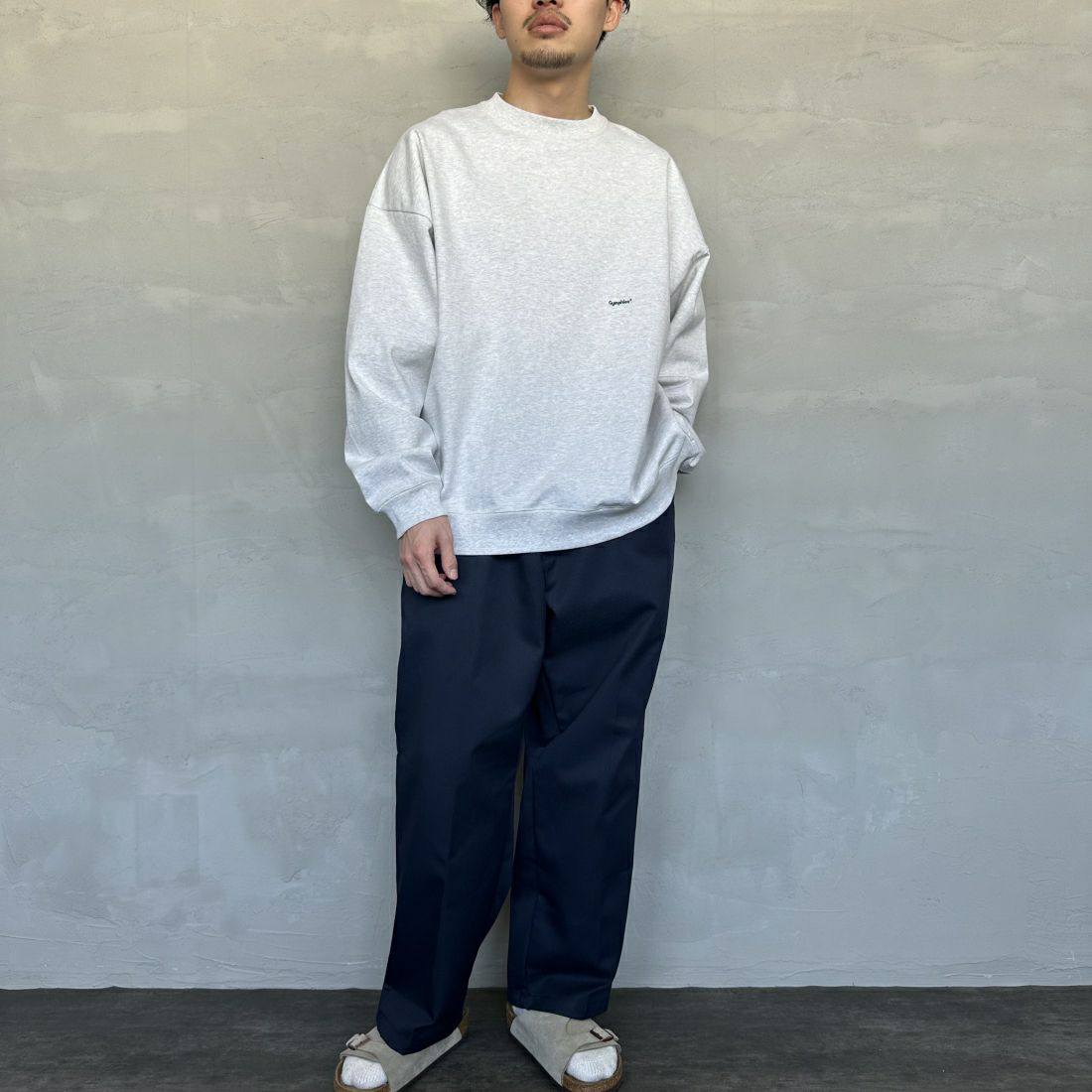 Gymphlex [ジムフレックス] ロゴ刺繍 ロングスリーブTシャツ [GY-C0102HWJ] H.LT.GREY &&モデル身長：168cm 着用サイズ：L&&