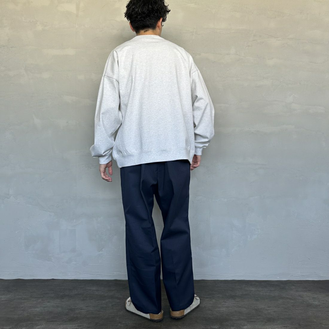Gymphlex [ジムフレックス] ロゴ刺繍 ロングスリーブTシャツ [GY-C0102HWJ] H.LT.GREY &&モデル身長：168cm 着用サイズ：L&&