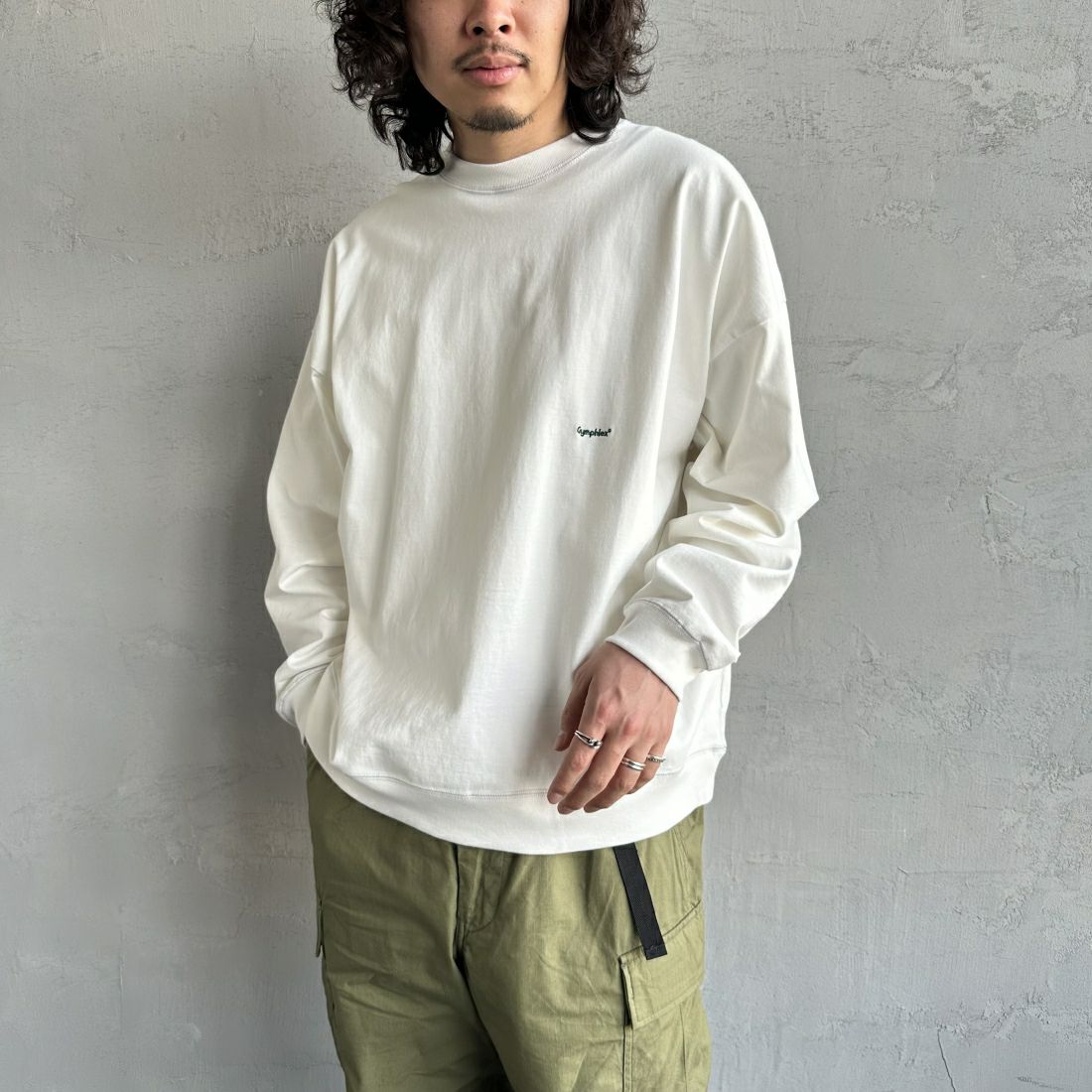 Gymphlex [ジムフレックス] ロゴ刺繍 ロングスリーブTシャツ [GY-C0102HWJ] OFF WHITE &&モデル身長：173cm 着用サイズ：L&&