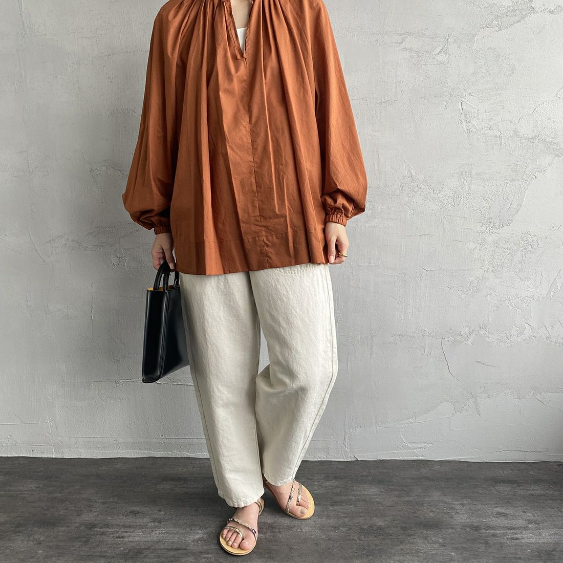 ECRU&&モデル身長：163cm 着用サイズ：36&&