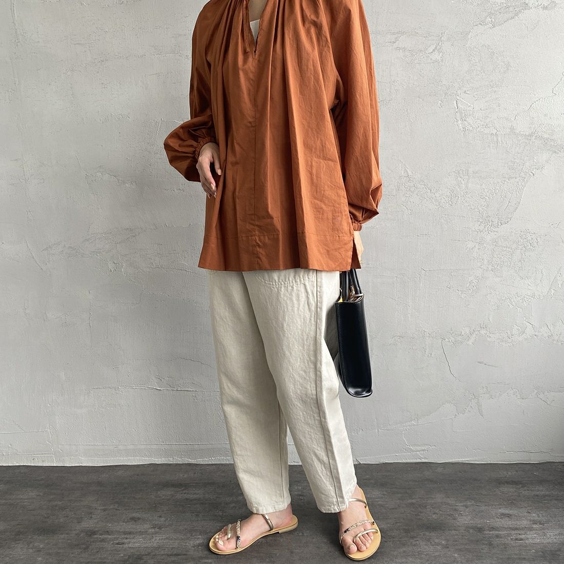 DANTON [ダントン] イージーパンツ [JD-2540KWL] ECRU &&モデル身長：163cm 着用サイズ：36&&