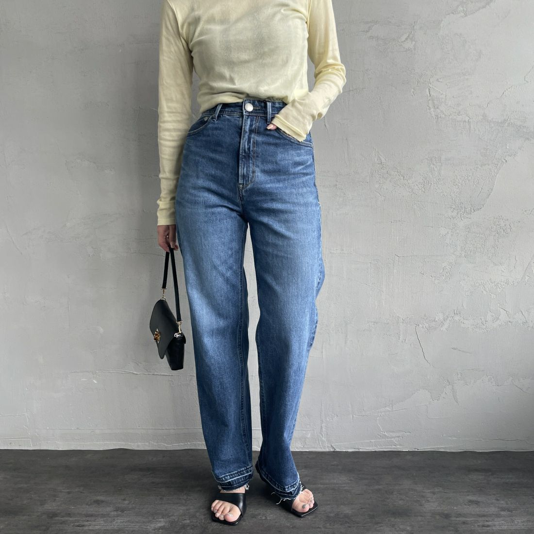 YANUK [ヤヌーク] ボーイズストレート LEA/レア [57141231] WFB&&モデル身長：163cm　着用サイズ：24&&