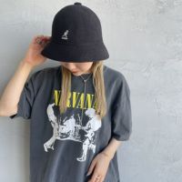 01 BLACK