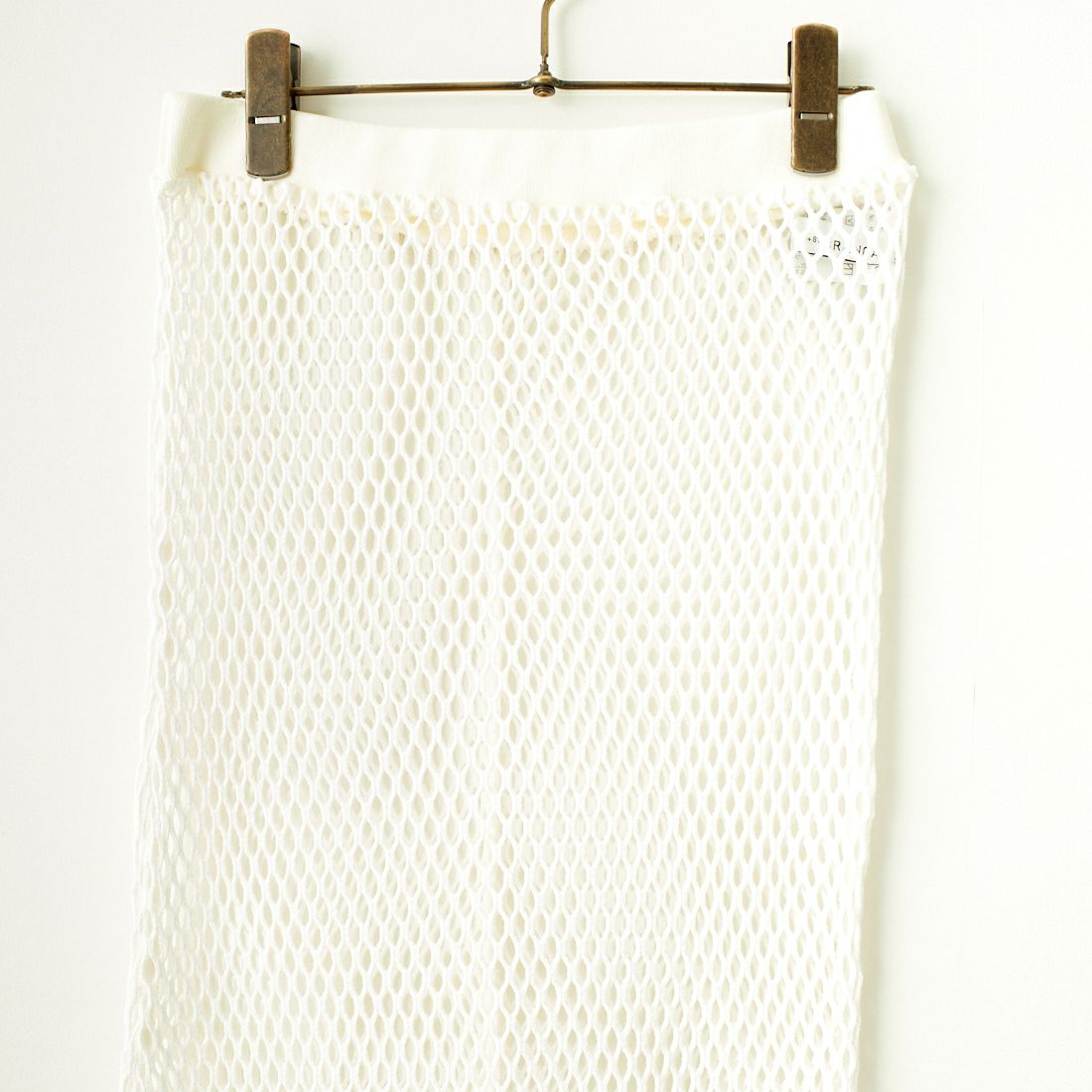 +81 BRANCA [ハチイチブランカ] ビッグメッシュロングスカート [81B-24SS-CS12] OFF