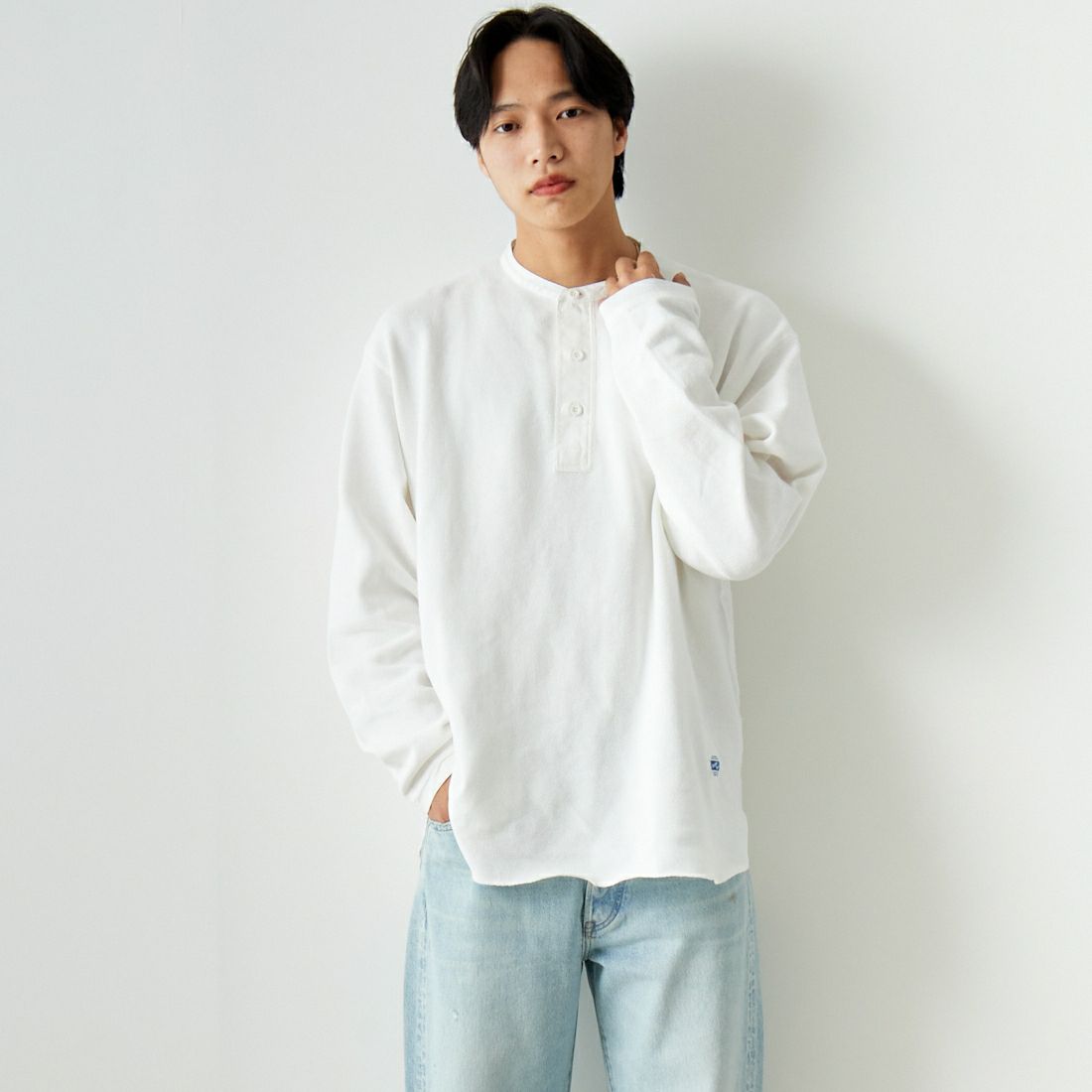 WHITE&&モデル身長：179cm 着用サイズ：L&&