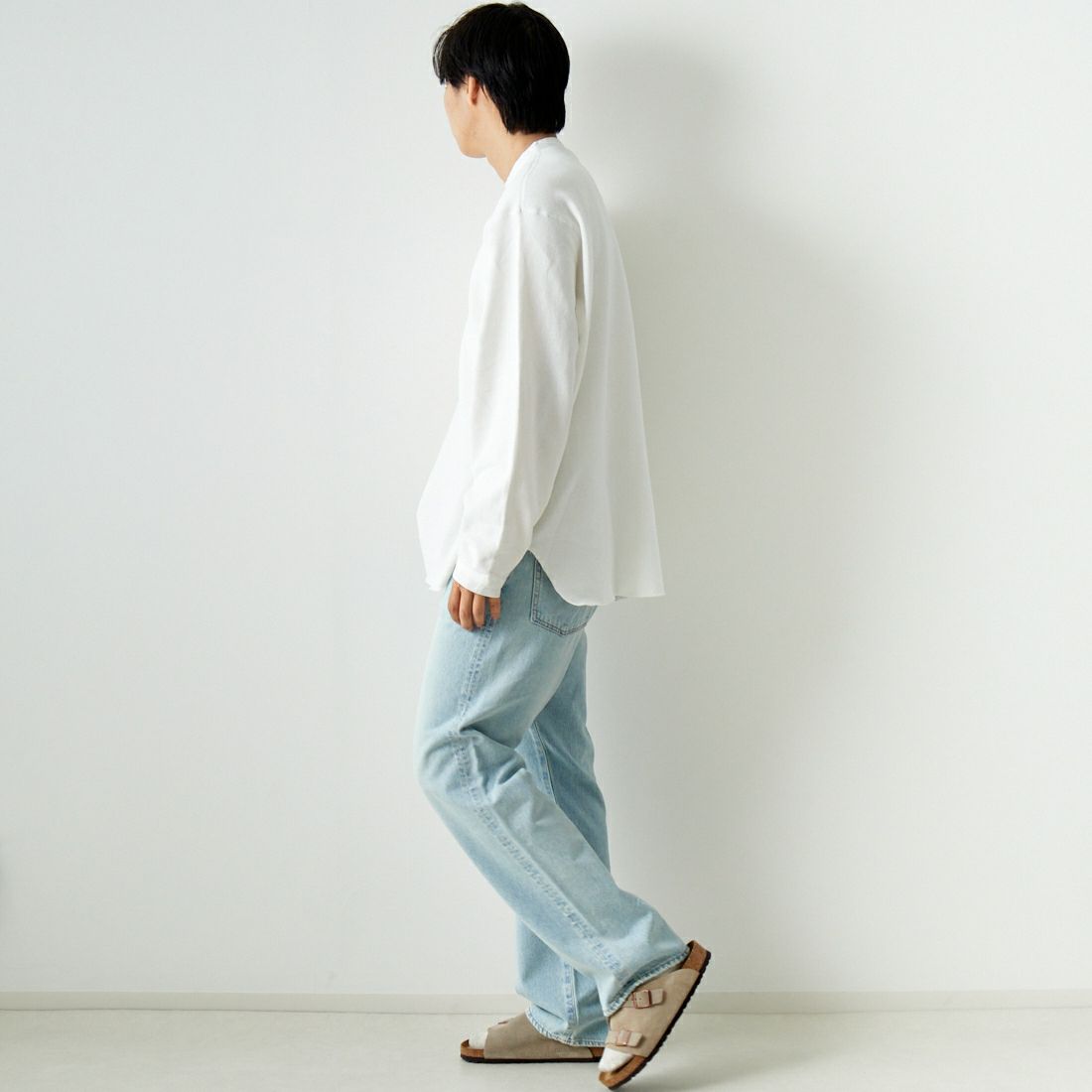 ARMY TWILL SANFORIZED [アーミーツイル サンフォライズド] モスステッチ スリーピングシャツ [AM-2413001] WHITE &&モデル身長：179cm 着用サイズ：L&&