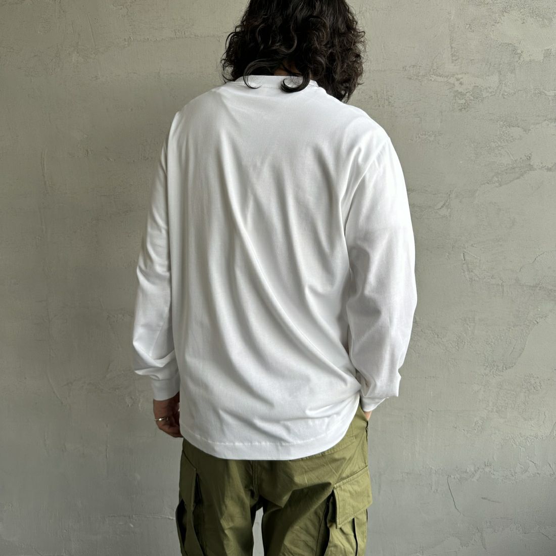 LACOSTE [ラコステ] ベーシックロングスリーブTシャツ [TH5583] 001 WHITE &&モデル身長：173cm 着用サイズ：5&&