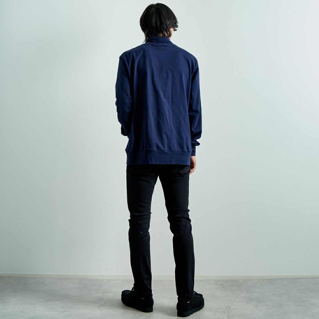 YANUK [ヤヌーク] スリムテーパード VINCENT2/ヴィンセント2 [57241012] BLK &&モデル身長：179cm 着用サイズ：29&&