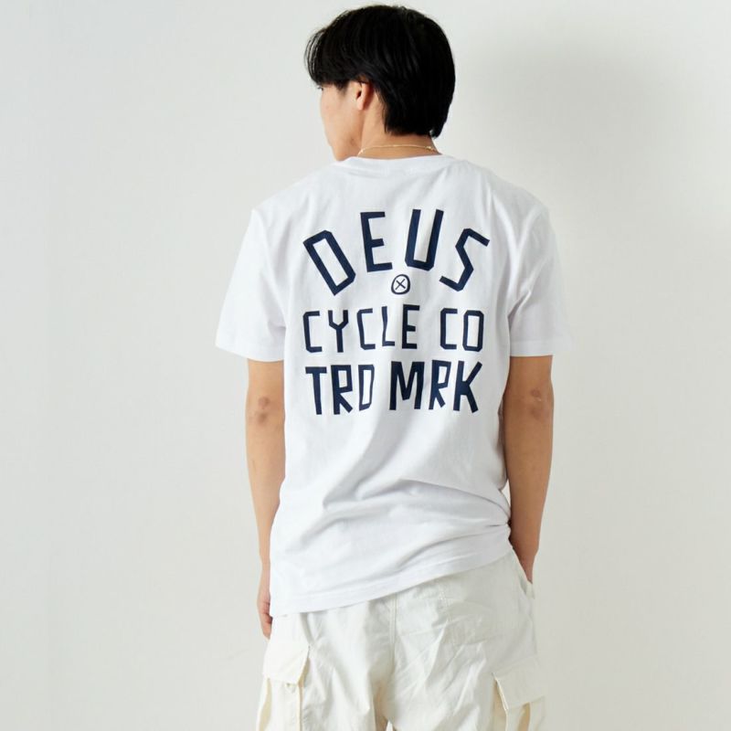 DEUS EX MACHINA [デウス エクス マキナ] SHIELD Tシャツ [T-DMW41808E