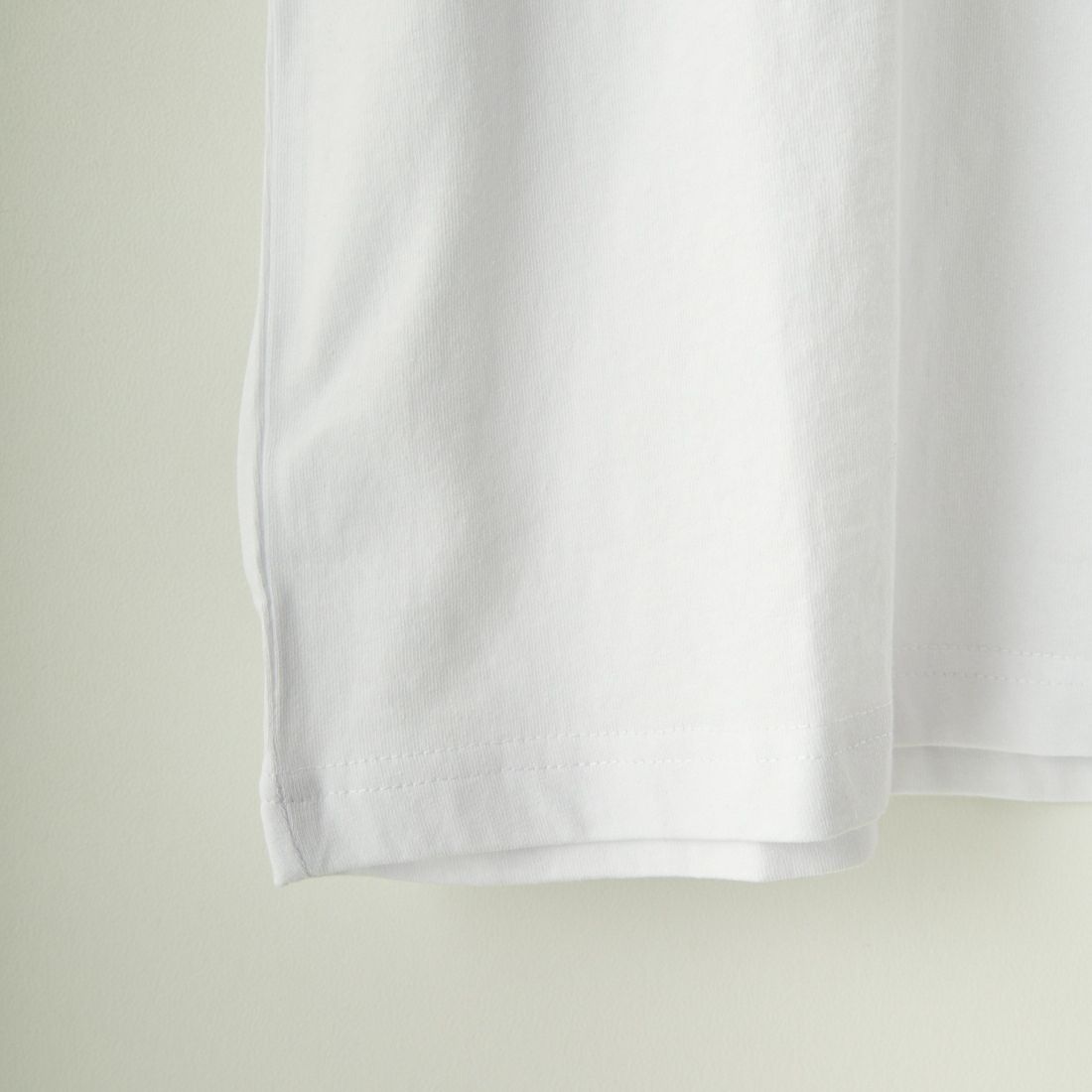 DEUS EX MACHINA [デウス エクス マキナ] PEACES Tシャツ [DMP241438D] WHITE