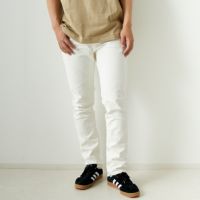 WHITE&&モデル身長：179cm 着用サイズ：31&&