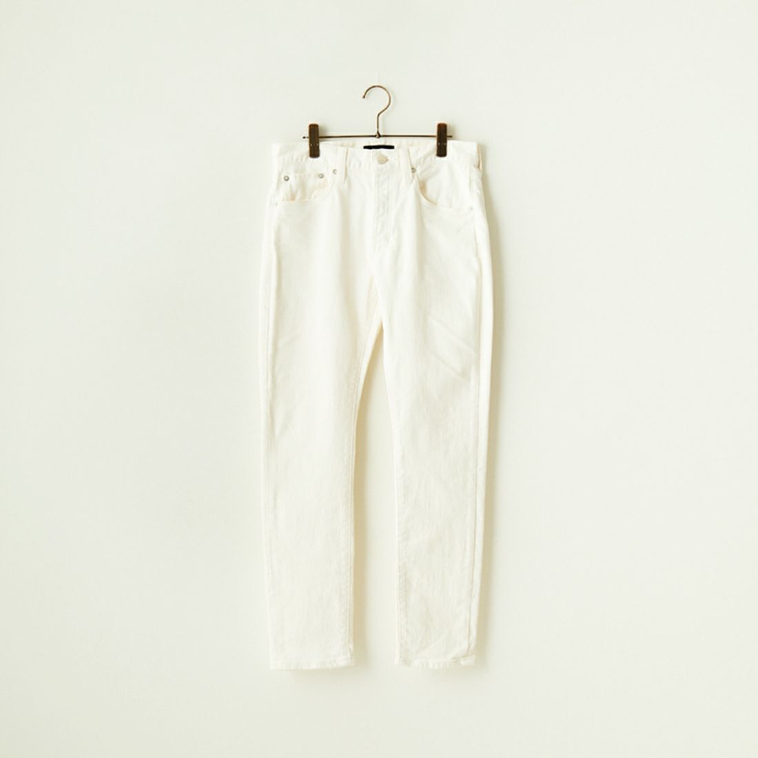 RED CARD TOKYO [レッドカード トーキョー] Rhythm スリムテーパードデニム [55786301WHT] WHITE