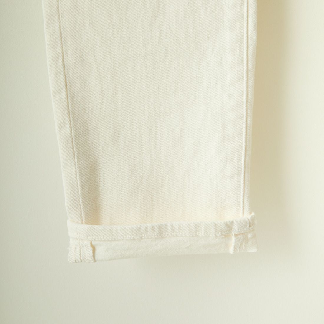 RED CARD TOKYO [レッドカード トーキョー] Rhythm スリムテーパードデニム [55786301WHT] WHITE