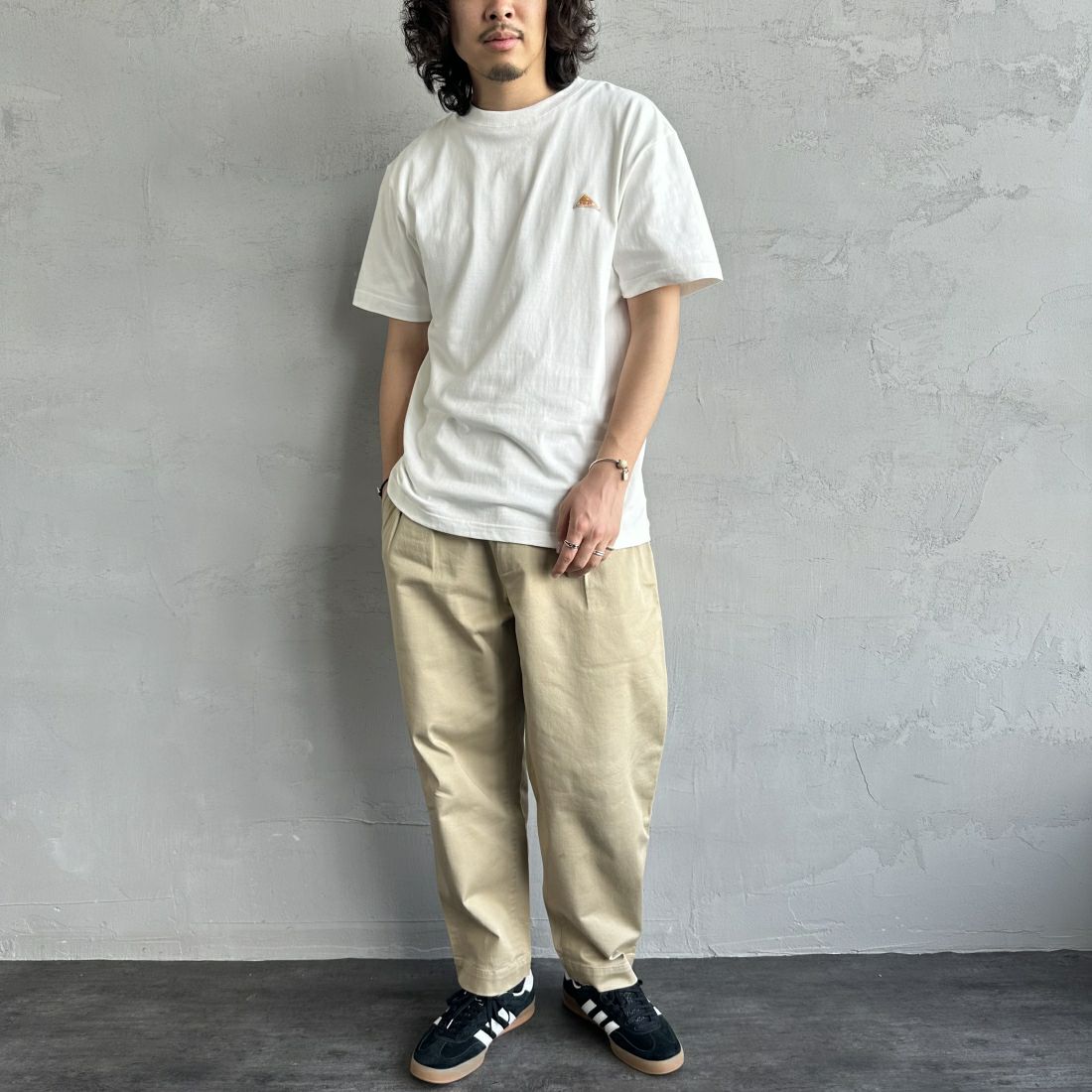 KELTY [ケルティ] 別注 バックプリントTシャツ [KE241W30IN01-JF] ﾎﾜｲﾄ &&モデル身長：173cm 着用サイズ：M&&
