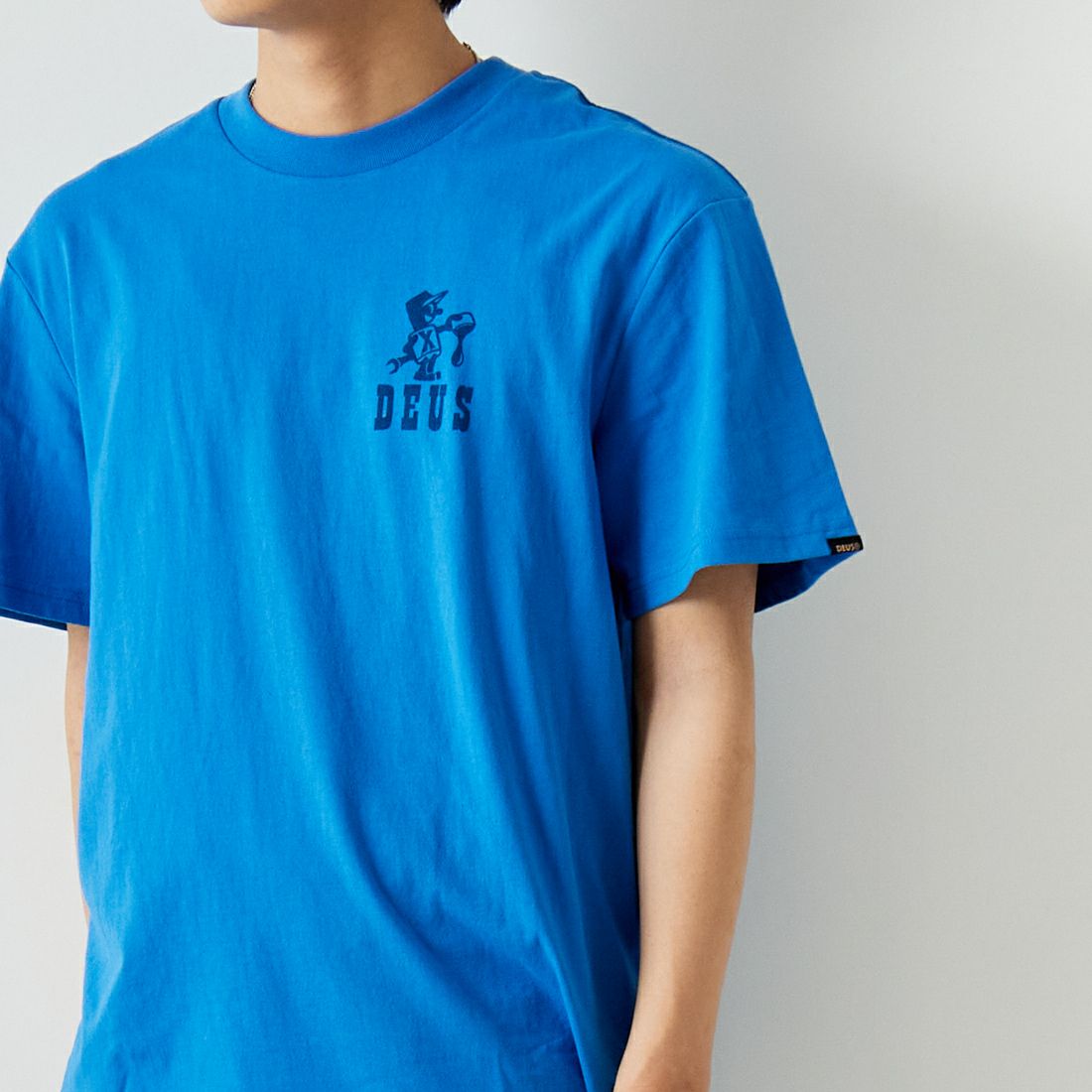 DEUS EX MACHINA [デウス エクス マキナ] OLD TOWN Tシャツ [DMP241250C] FRENCH BLU