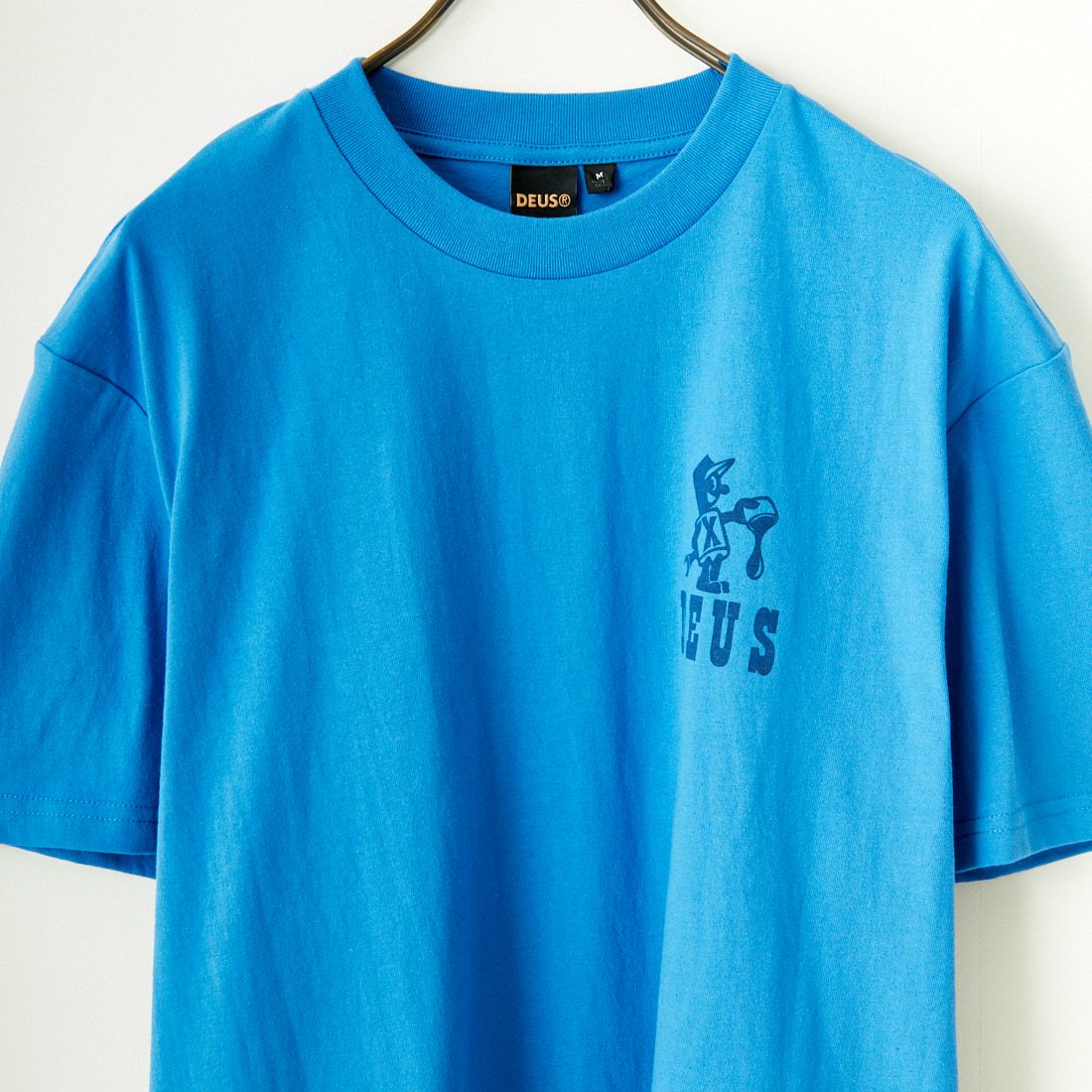 DEUS EX MACHINA [デウス エクス マキナ] OLD TOWN Tシャツ [DMP241250C] FRENCH BLU