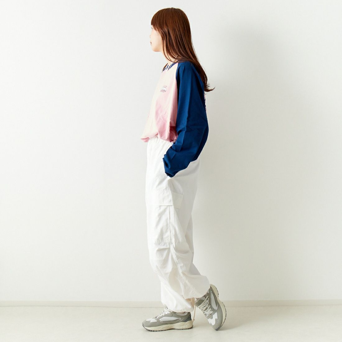 X-girl [エックスガール] ダブルロゴ ベースボールビッグTシャツ [105241011018] PINK &&モデル身長：167cm 着用サイズ：M&&
