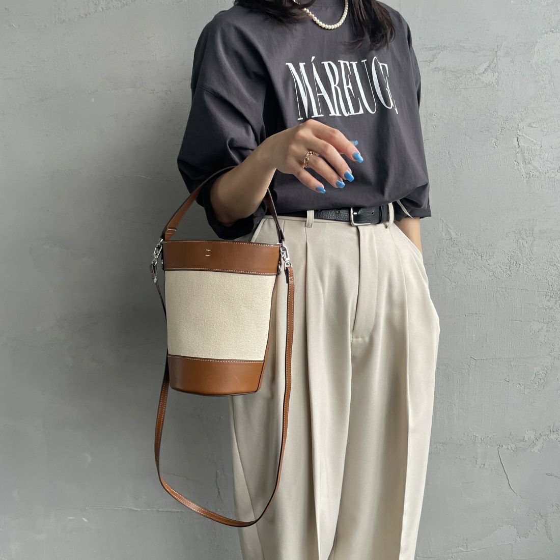 &MyuQ [アンドミューク] LUCIE ミニショルダーバッグ [MCB051] OWHT/CML