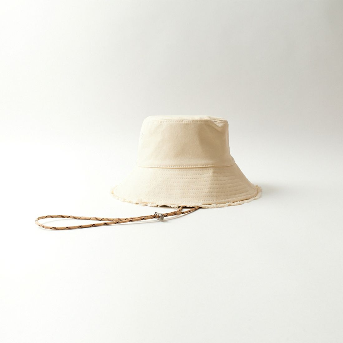 Casselini [キャセリーニ] リバーシブルバケットハット [234-110704] IVORY