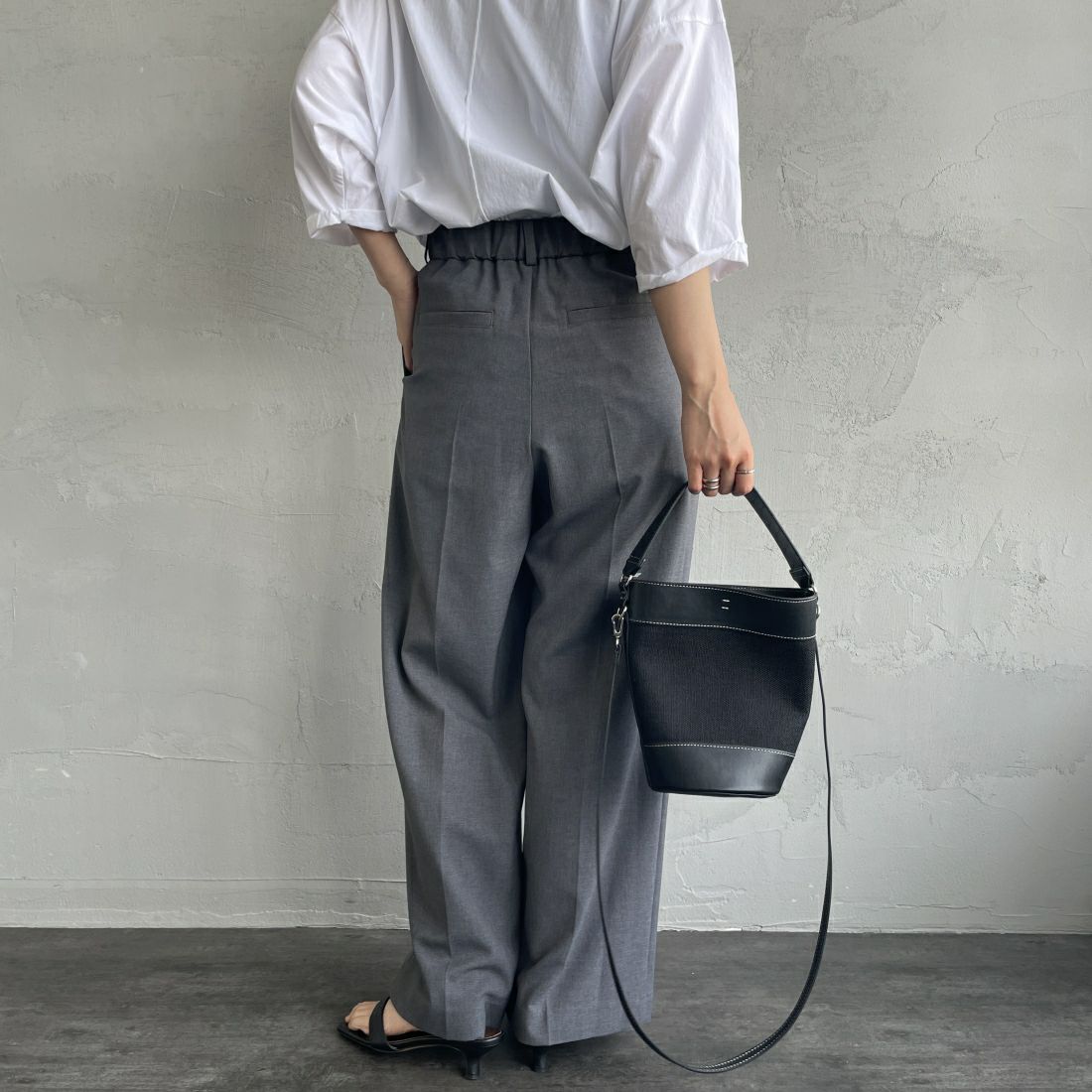 Jeans Factory Clothes [ジーンズファクトリークローズ] タックワイドパンツ [41086002] ﾁｬｺｰﾙ &&モデル身長：156cm 着用サイズ：0&&