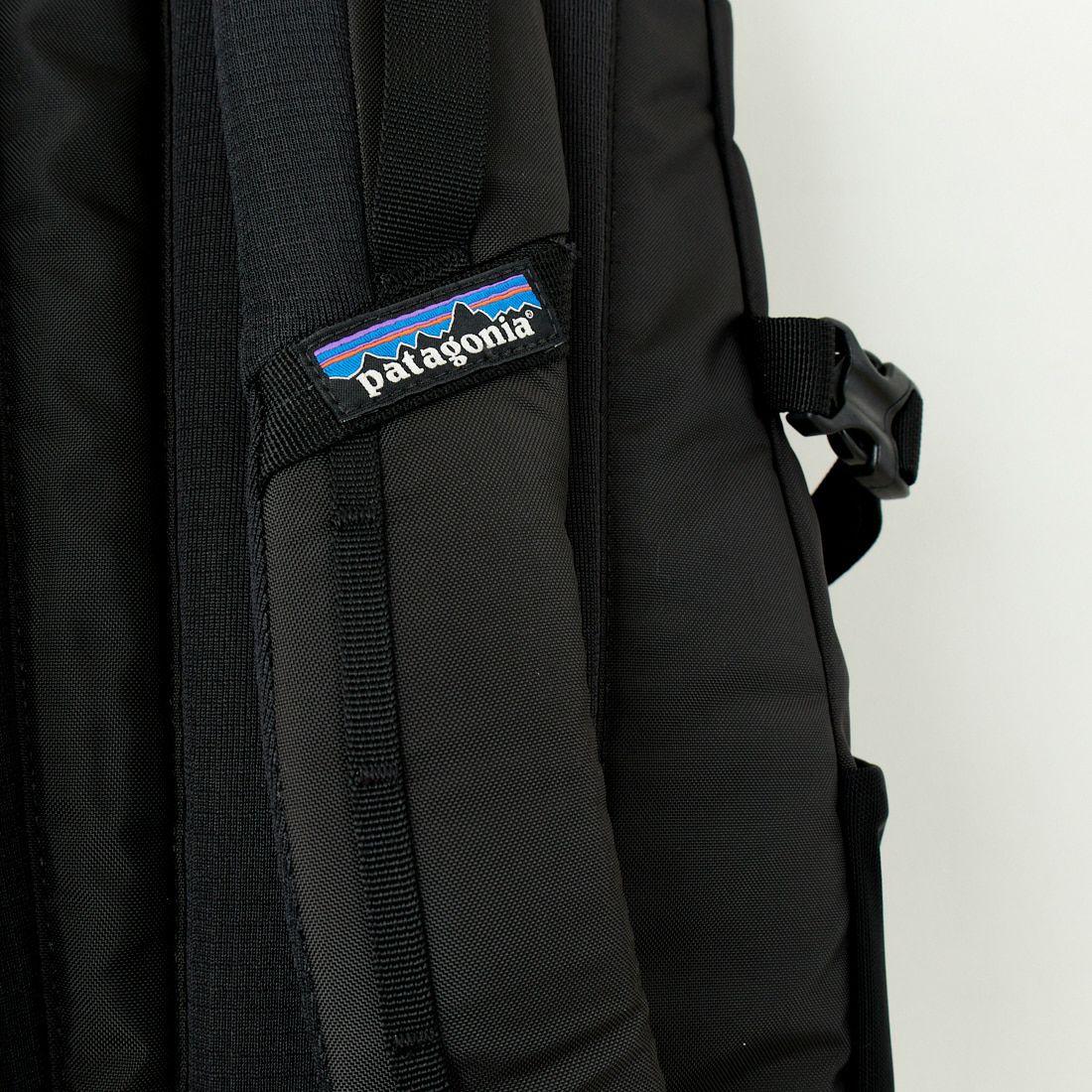 patagonia [パタゴニア] レフュジオ デイパック 30L [47928] BLK