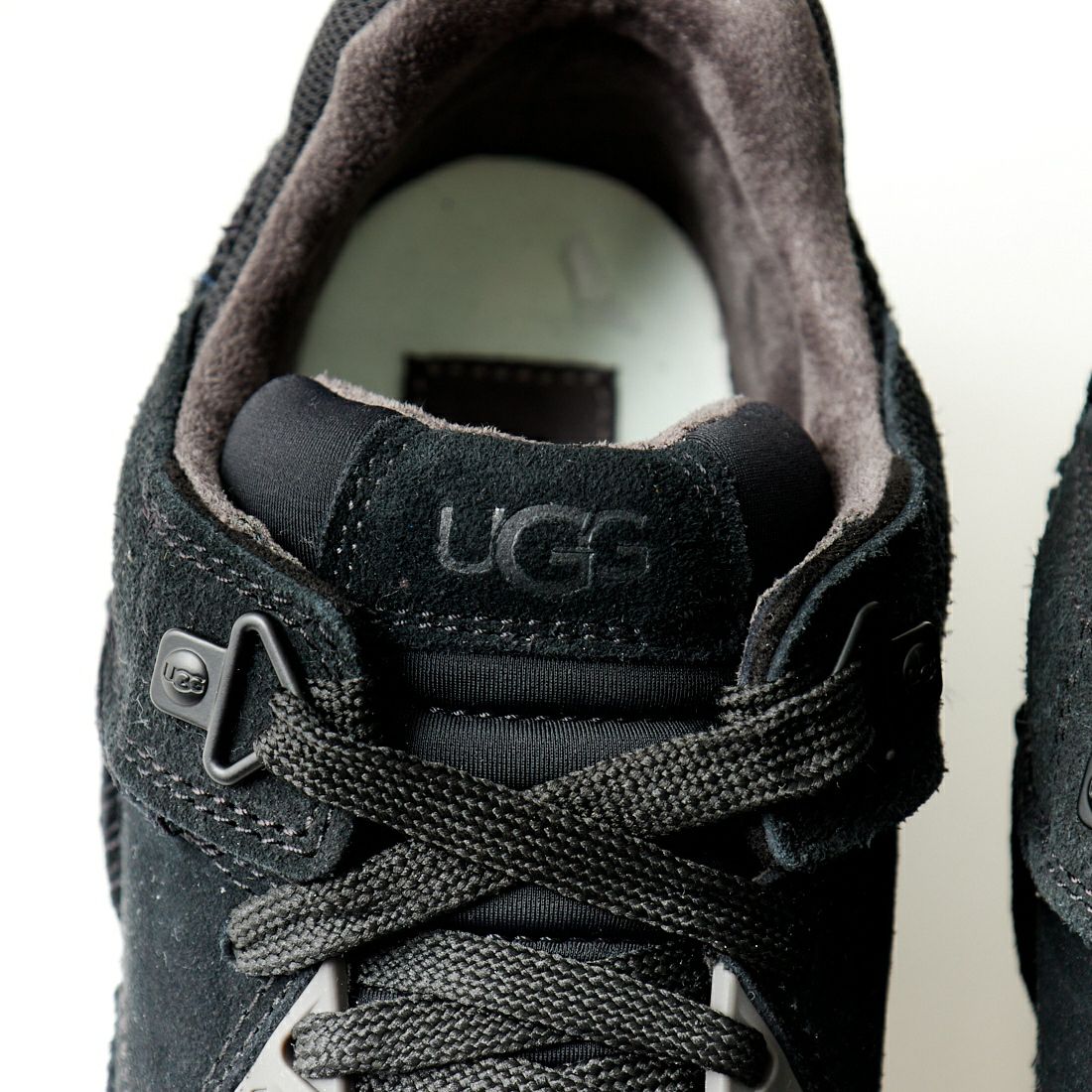 UGG [アグ] ゴールデンクッシュ [1152719] BLK