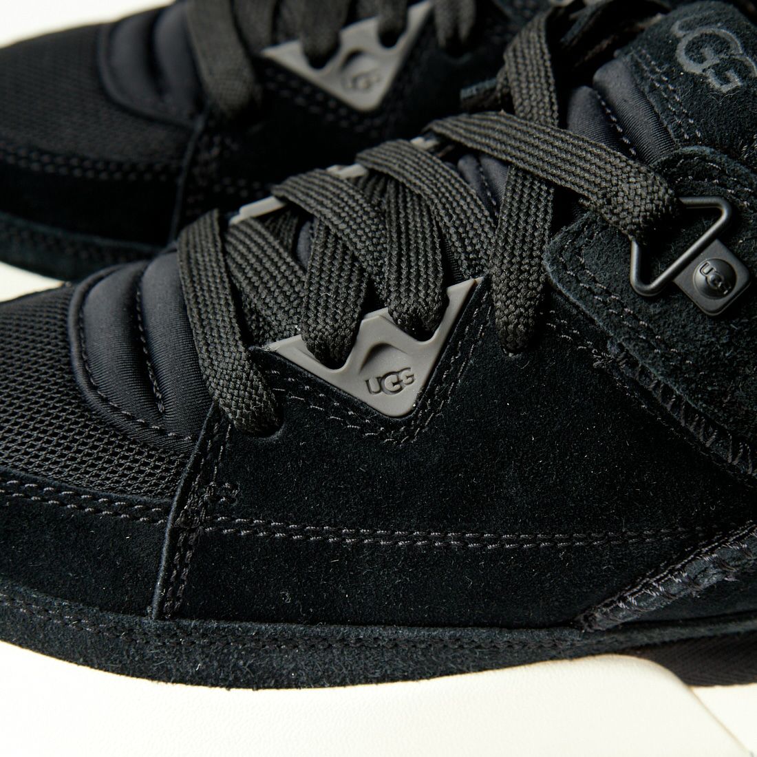 UGG [アグ] ゴールデンクッシュ [1152719] BLK