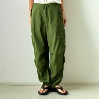 KHAKI&&モデル身長：167cm 着用サイズ：S&&