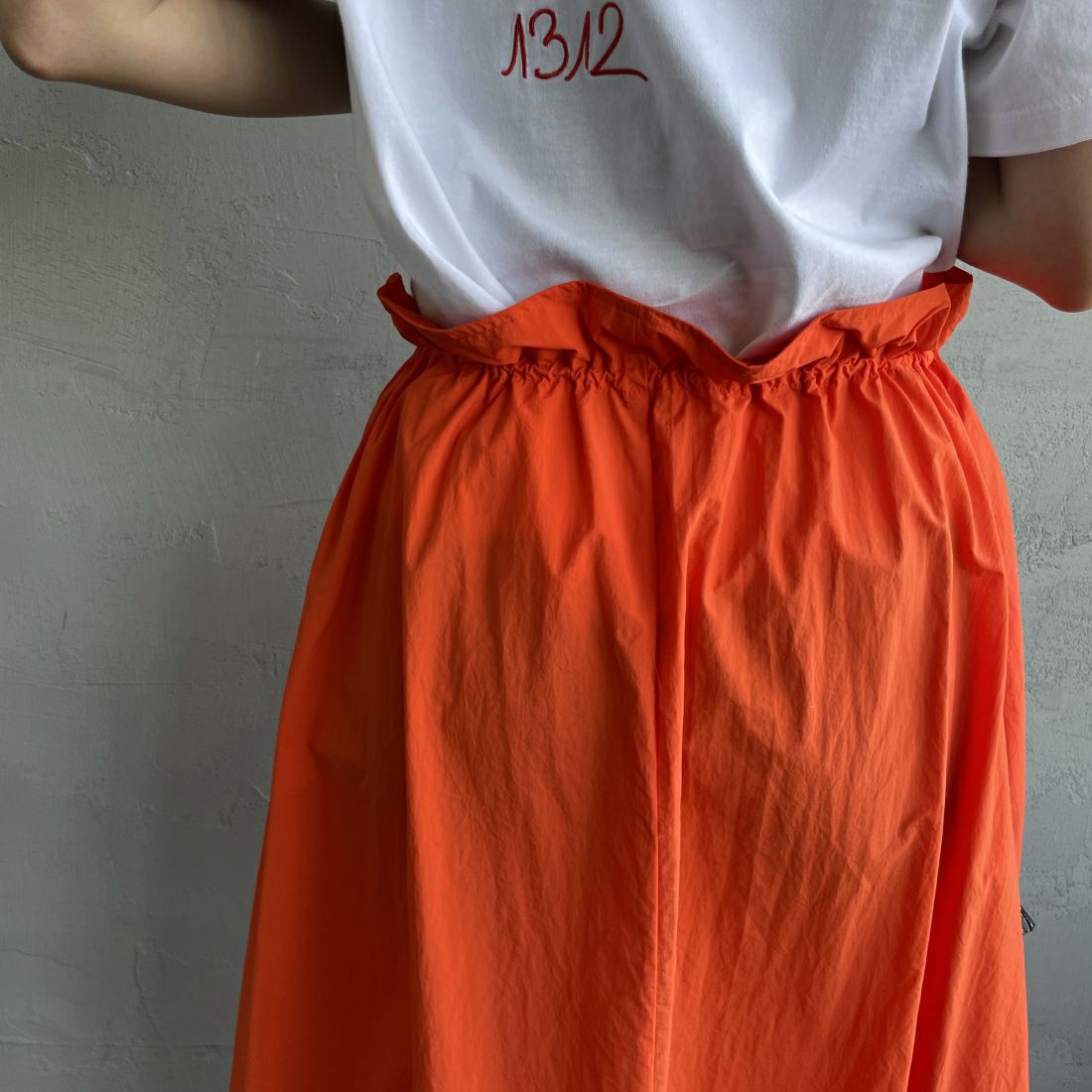 Jeans Factory Clothes [ジーンズファクトリークローズ] ドローコードギャザースカート [21241062] 020 ｵﾚﾝｼﾞ &&モデル身長：156cm 着用サイズ：F&&