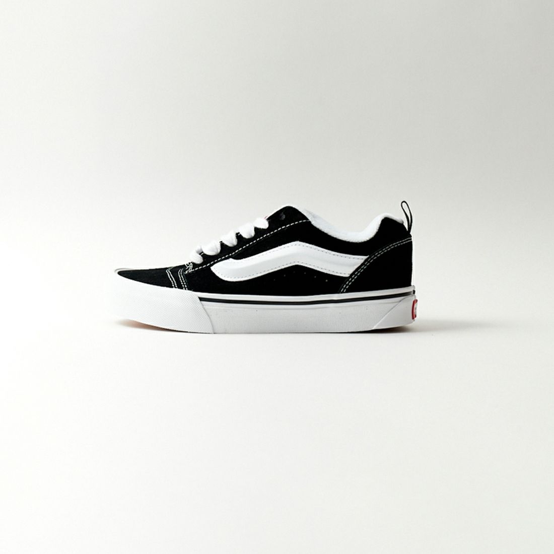 VANS [バンズ] ニュースクール [VN0009QC6BT]
