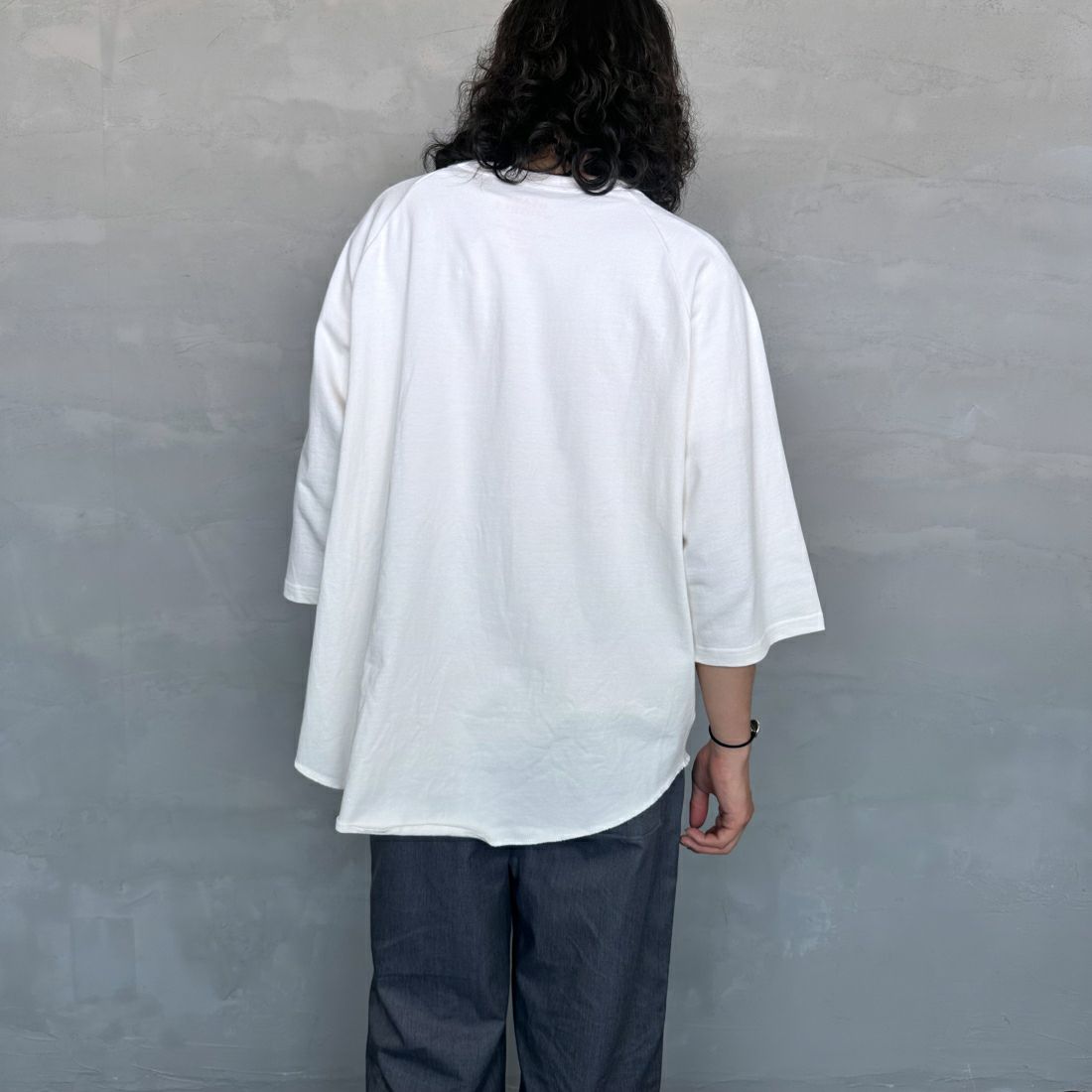 Jeans Factory Clothes [ジーンズファクトリークローズ] 20/2 ヘビーウェイトワイドベースボールTシャツ [2421-411IN] WHITE&&モデル身長：173cm 着用サイズ：M&&