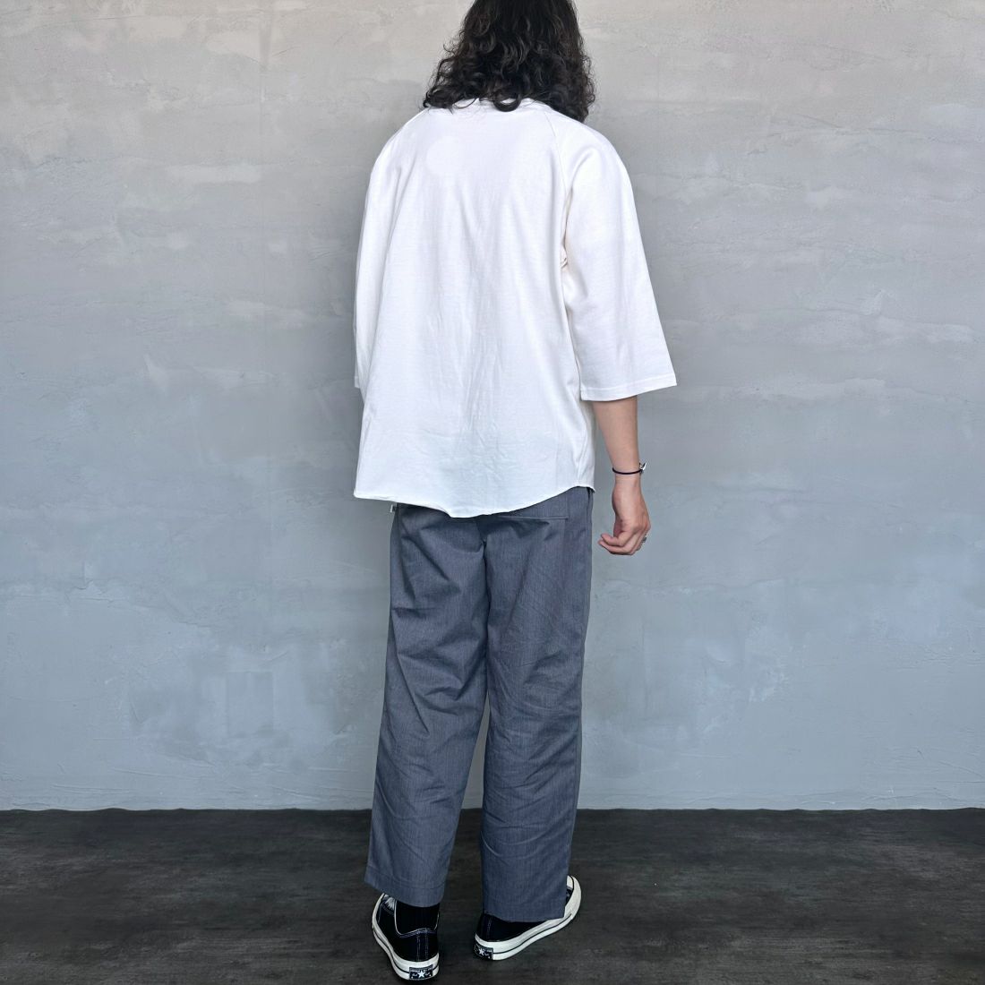 Jeans Factory Clothes [ジーンズファクトリークローズ] 20/2 ヘビーウェイトワイドベースボールTシャツ [2421-411IN] WHITE&&モデル身長：173cm 着用サイズ：M&&