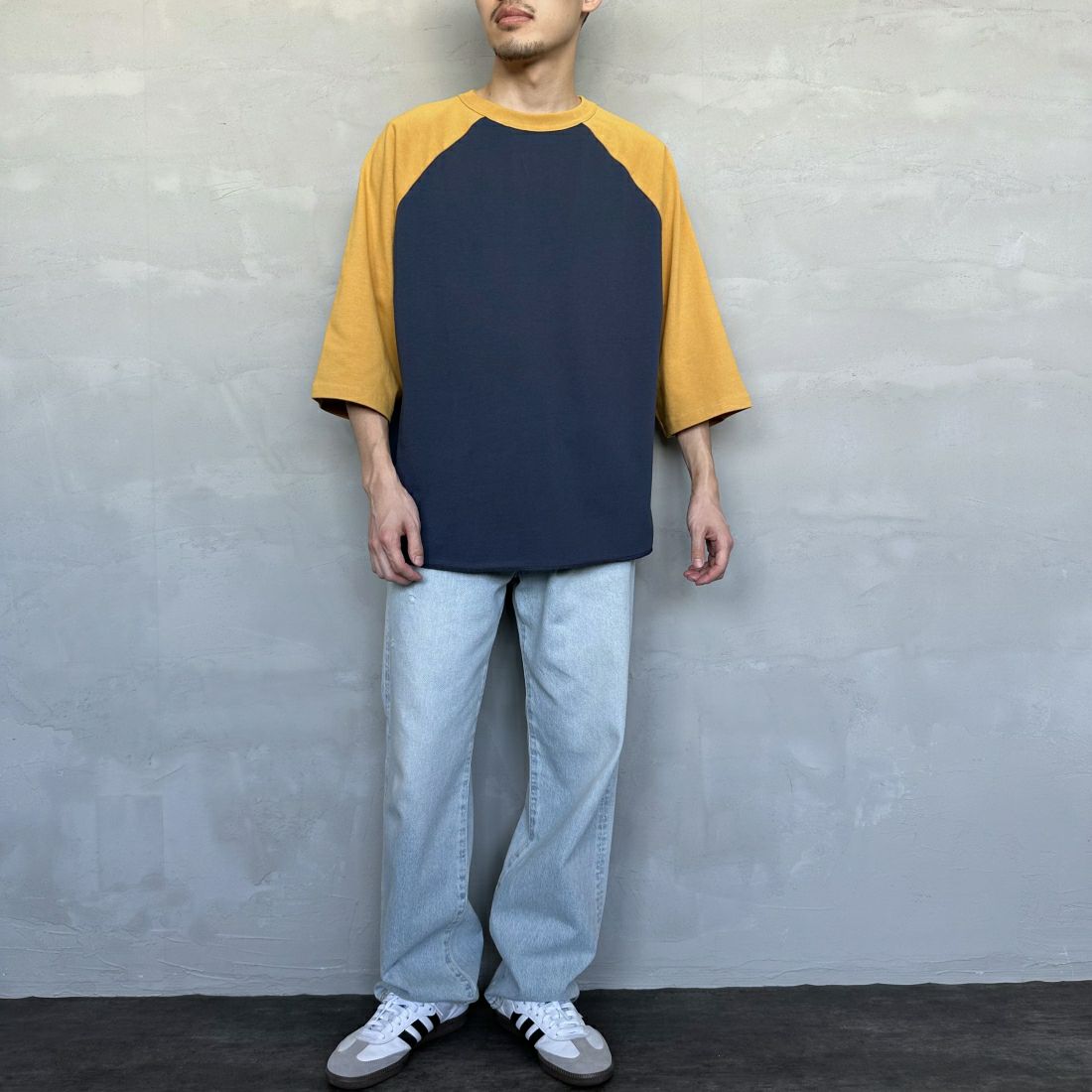 Jeans Factory Clothes [ジーンズファクトリークローズ] 20/2 ヘビーウェイトワイドベースボールTシャツ [2421-411IN] MUSTARD&&モデル身長：168cm 着用サイズ：M&&