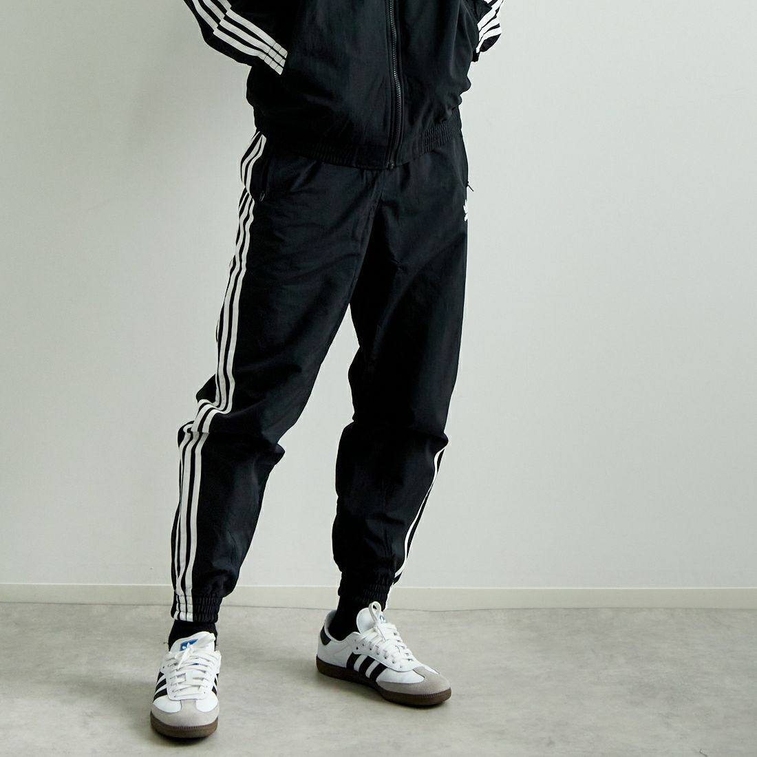 adidas Originals [アディダス オリジナルス] アディカラー ウーブン ファイヤーバードトラックパンツ [JTC69] IT2501 &&モデル身長：179cm 着用サイズ：L&&