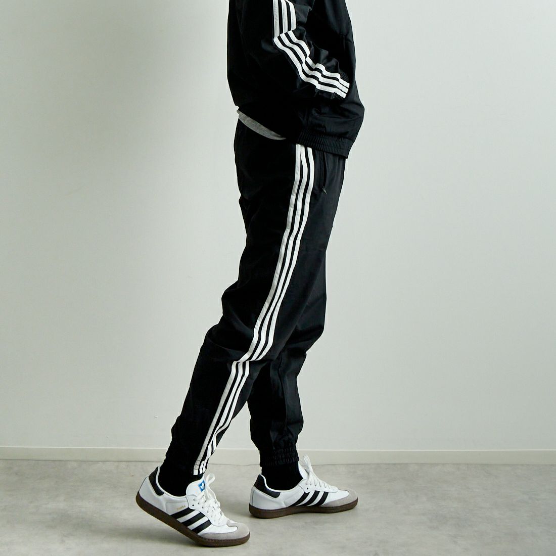 adidas Originals [アディダス オリジナルス] アディカラー ウーブン ファイヤーバードトラックパンツ [JTC69] IT2501 &&モデル身長：179cm 着用サイズ：L&&