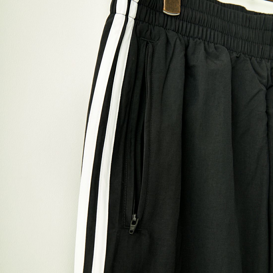adidas Originals [アディダス オリジナルス] アディカラー ウーブン ファイヤーバードトラックパンツ [JTC69] IT2501
