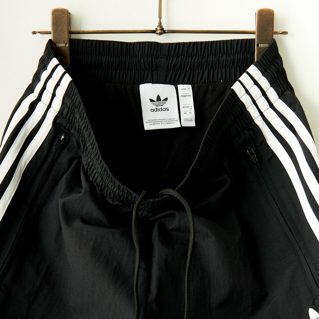 adidas Originals [アディダス オリジナルス] アディカラー ウーブン ファイヤーバードトラックパンツ [JTC69] IT2501