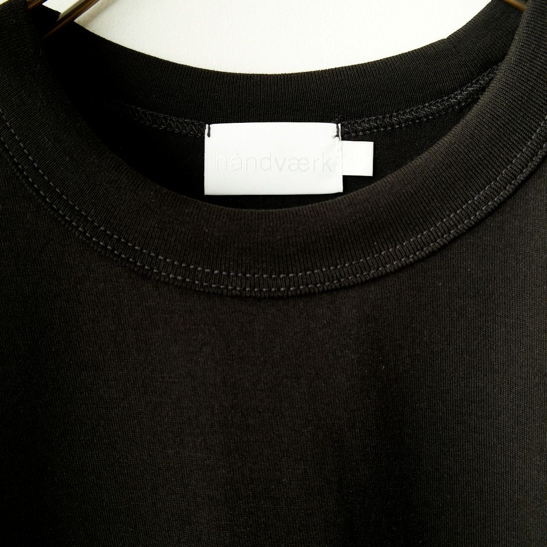 HANDVAERK [ハンドバーク] 60/2 マイクロTシャツ [6225] BLACK