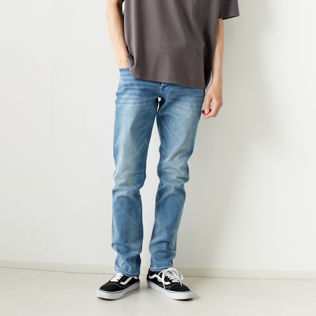 DENHAM [デンハム] スリムフィットジーンズ RAZOR [RAZOR-FMMI-CS  