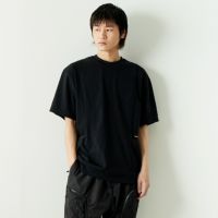 BLACK&&モデル身長：182cm 着用サイズ：2&&