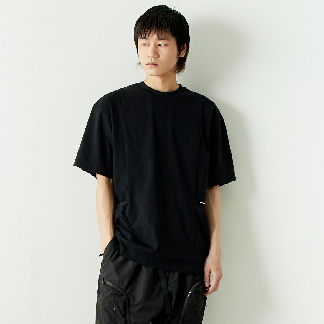 White Mountaineering [ホワイトマウンテニアリング] サイドポケットTシャツ [WM2471505]