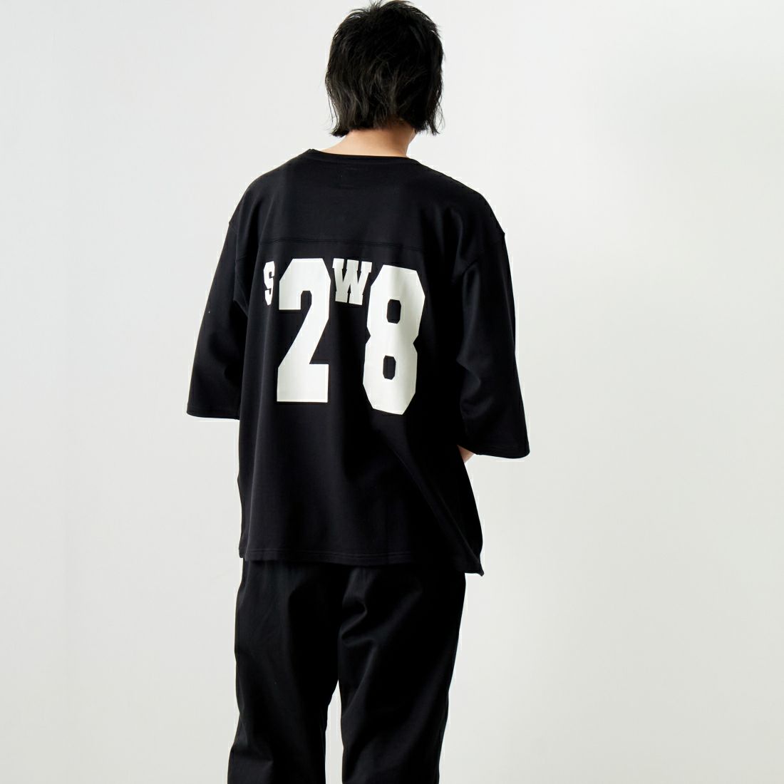 South2West8 [サウスツーウエストエイト] ホッケーTシャツ [OT606] E BLACK &&モデル身長：182cm 着用サイズ：L&&