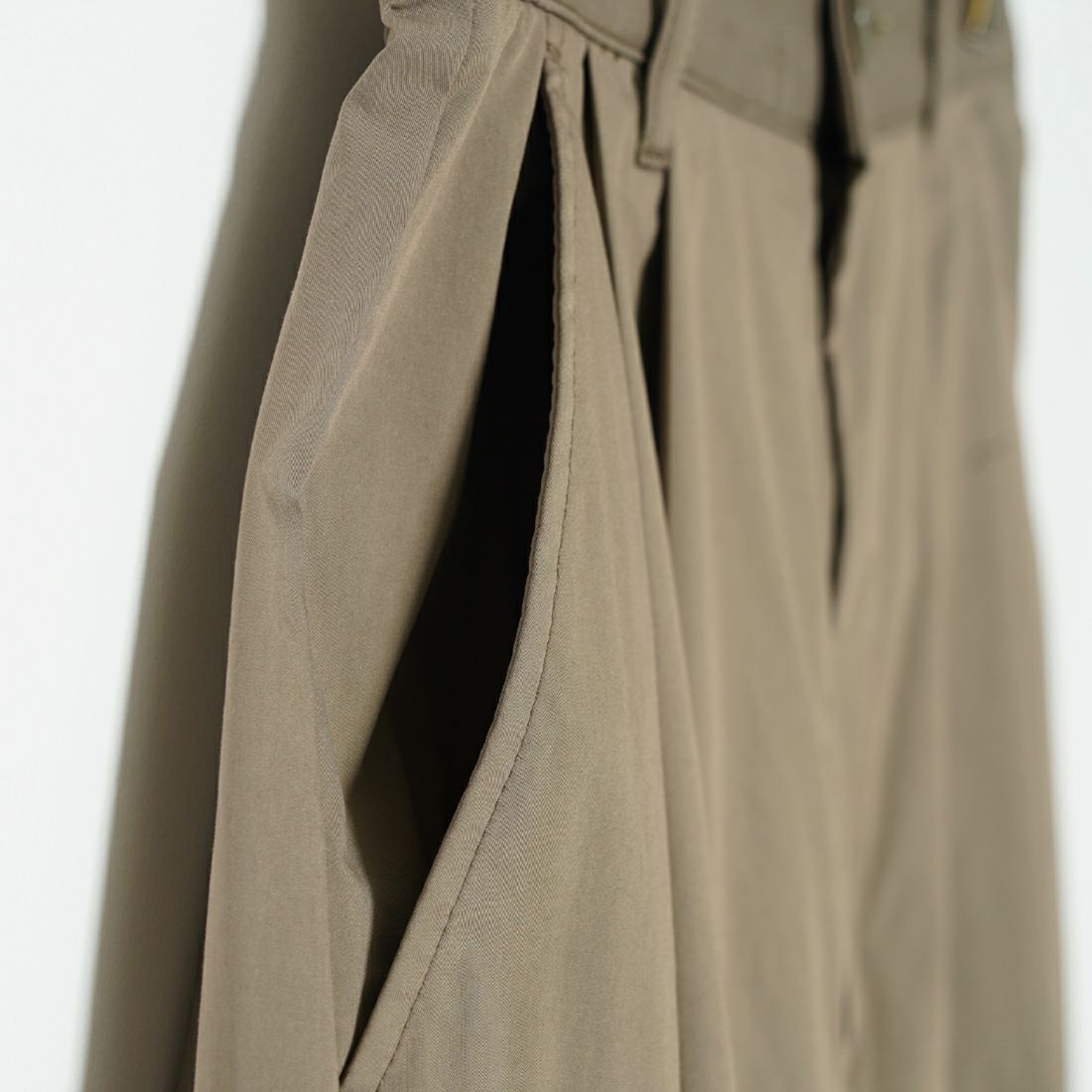 DANTON [ダントン] 2TUCK WIDE PANTS [DT-E0170CPY] TAUPE