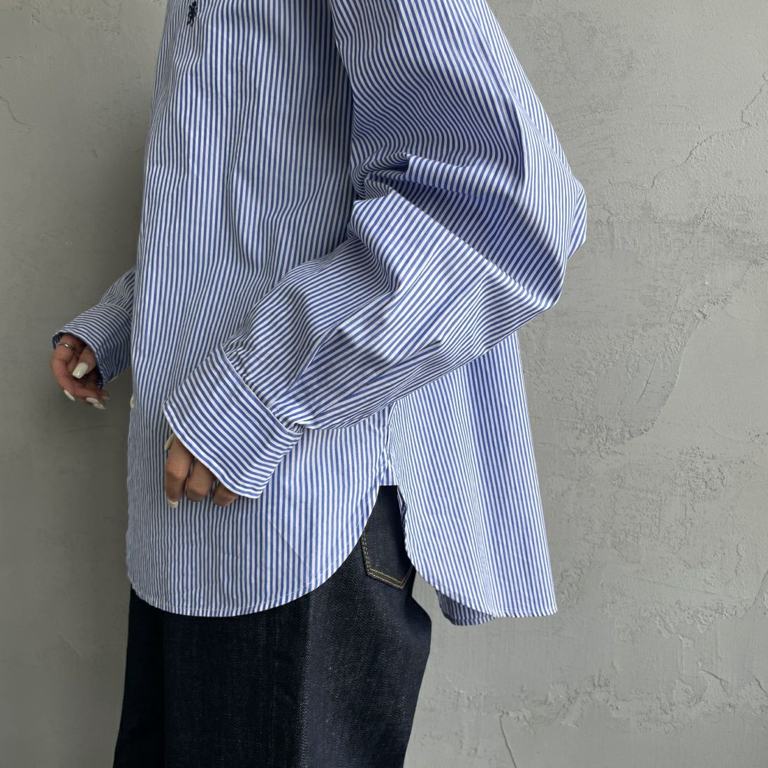 Gymphlex [ジムフレックス] ショートボタンダウンシャツ [GY-B0198MGS] BLUE STRIP &&モデル身長：156cm 着用サイズ：14&&