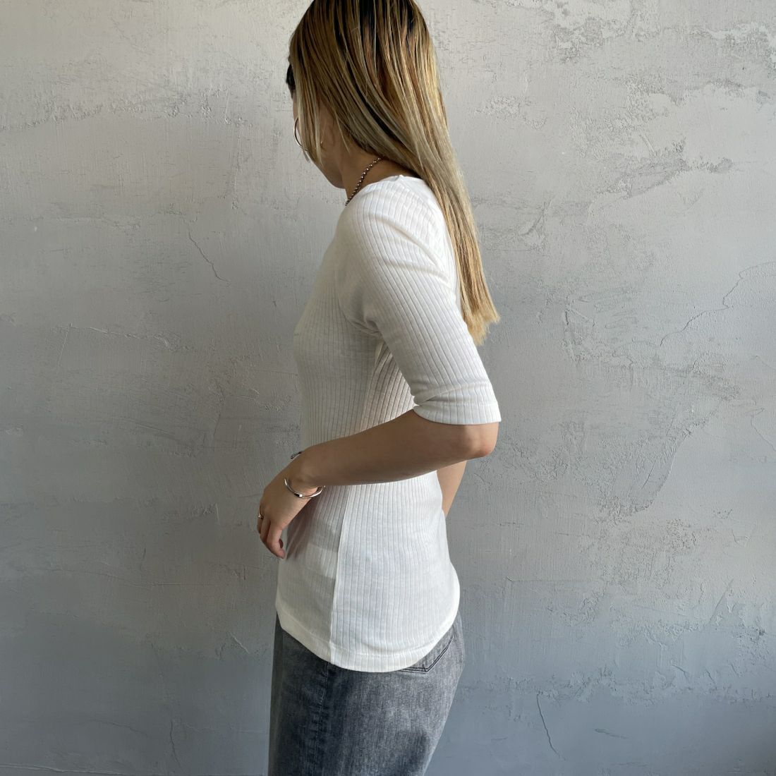 Noir Fabrik [ヌワールファブリック] ボートネックリブカットソー [JFS-C022] O.WHITE &&モデル身長：156cm 着用サイズ：0&&