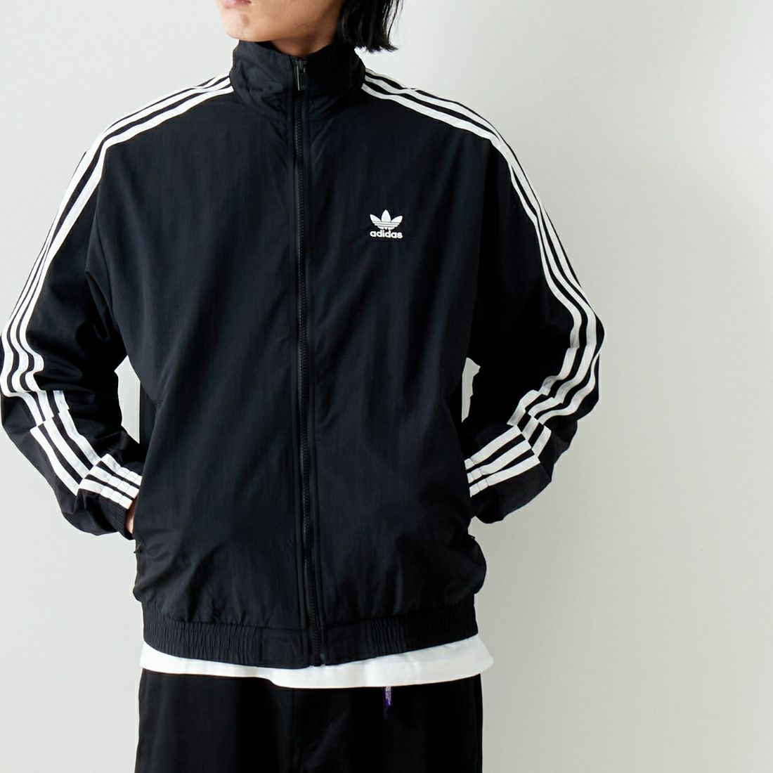 adidas Originals [アディダス オリジナルス] アディカラー ウーブン ファイヤーバードトラックジャケット [JTC68] IT2491 &&モデル身長：182cm 着用サイズ：L&&