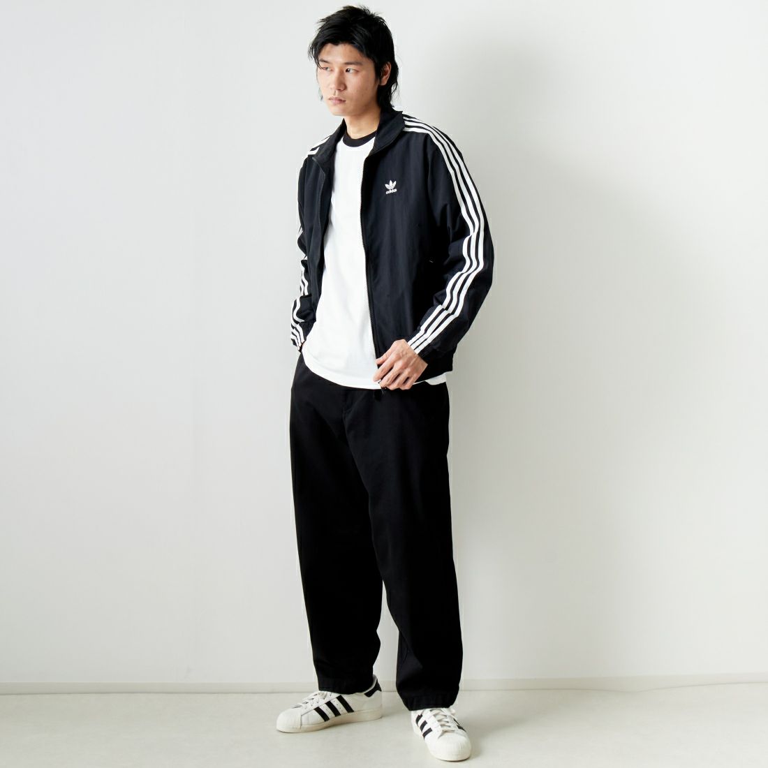 adidas Originals [アディダス オリジナルス] アディカラー ウーブン ファイヤーバードトラックジャケット [JTC68] IT2491 &&モデル身長：182cm 着用サイズ：L&&