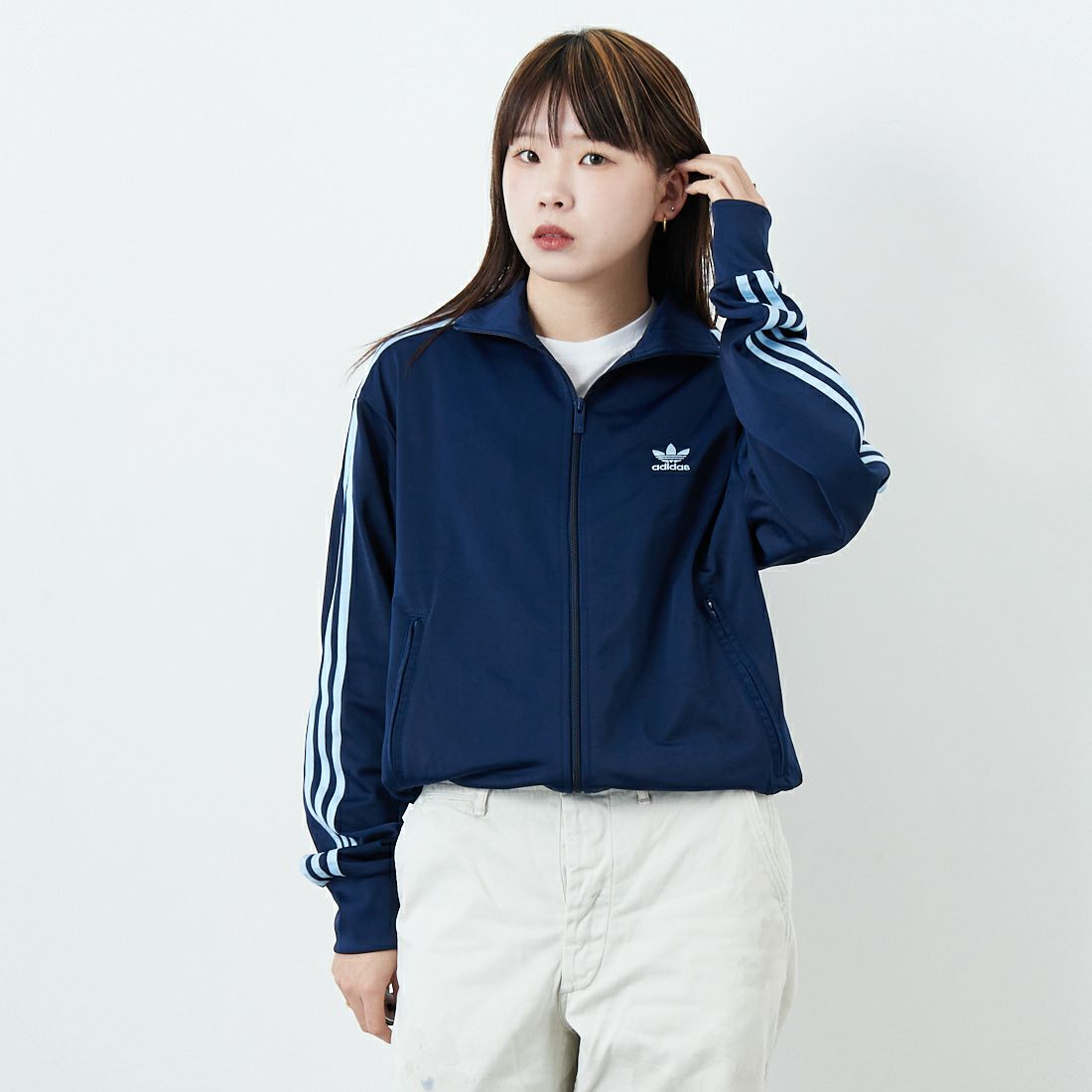 adidas Originals [アディダス オリジナルス] アディカラークラシックス ファイヤーバードトラックジャケット [FWE48] JP2544 &&モデル身長：160cm 着用サイズ：S&&